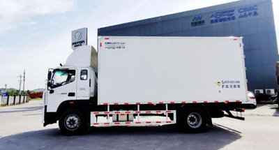 重慶冷藏車：如何清洗冷藏車的油箱？